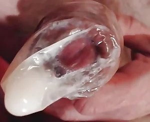 Dual Jizz shot (one Jizz Flow in Condom)